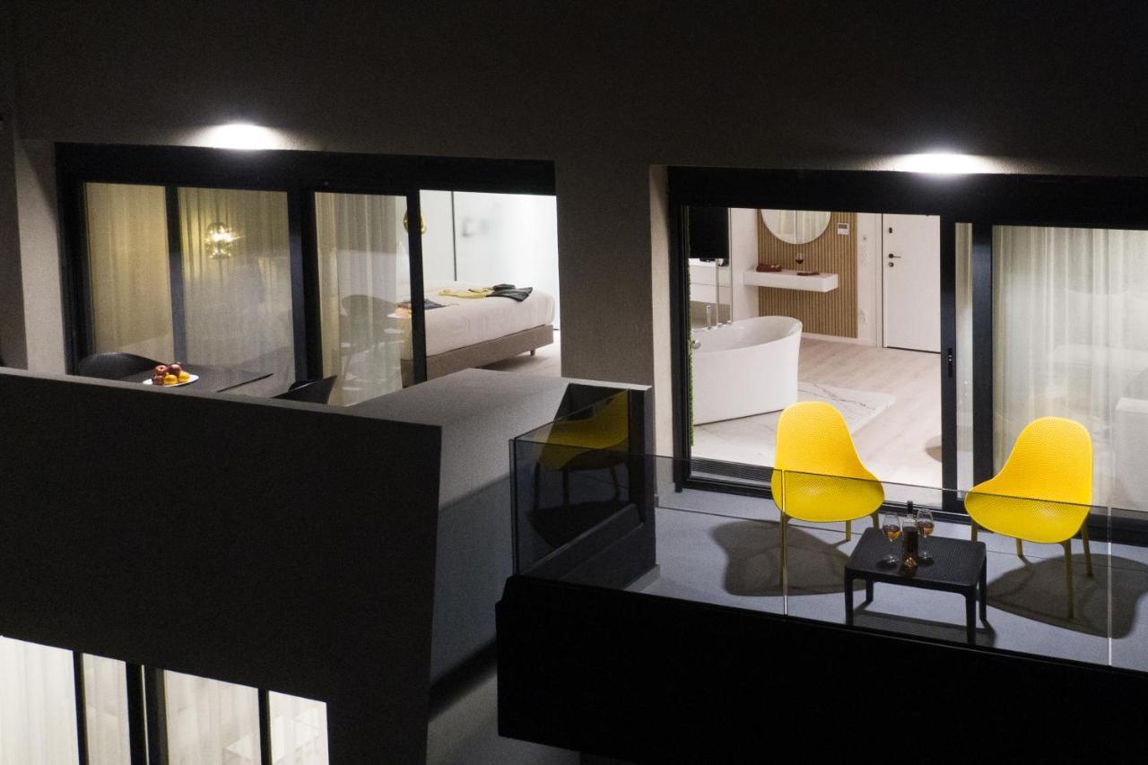 Incanto Boutique Suites - Mets Atena Exterior foto